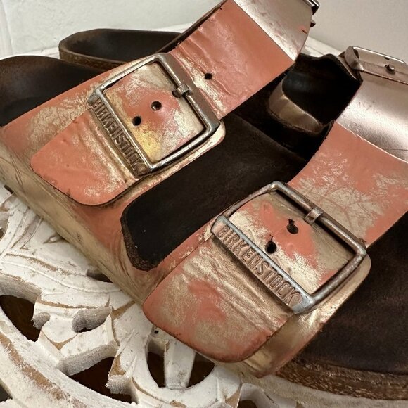 Birkenstock Birkenstock Arizona Metallic Leather Sandals- Flawed - Picture 3 of 6